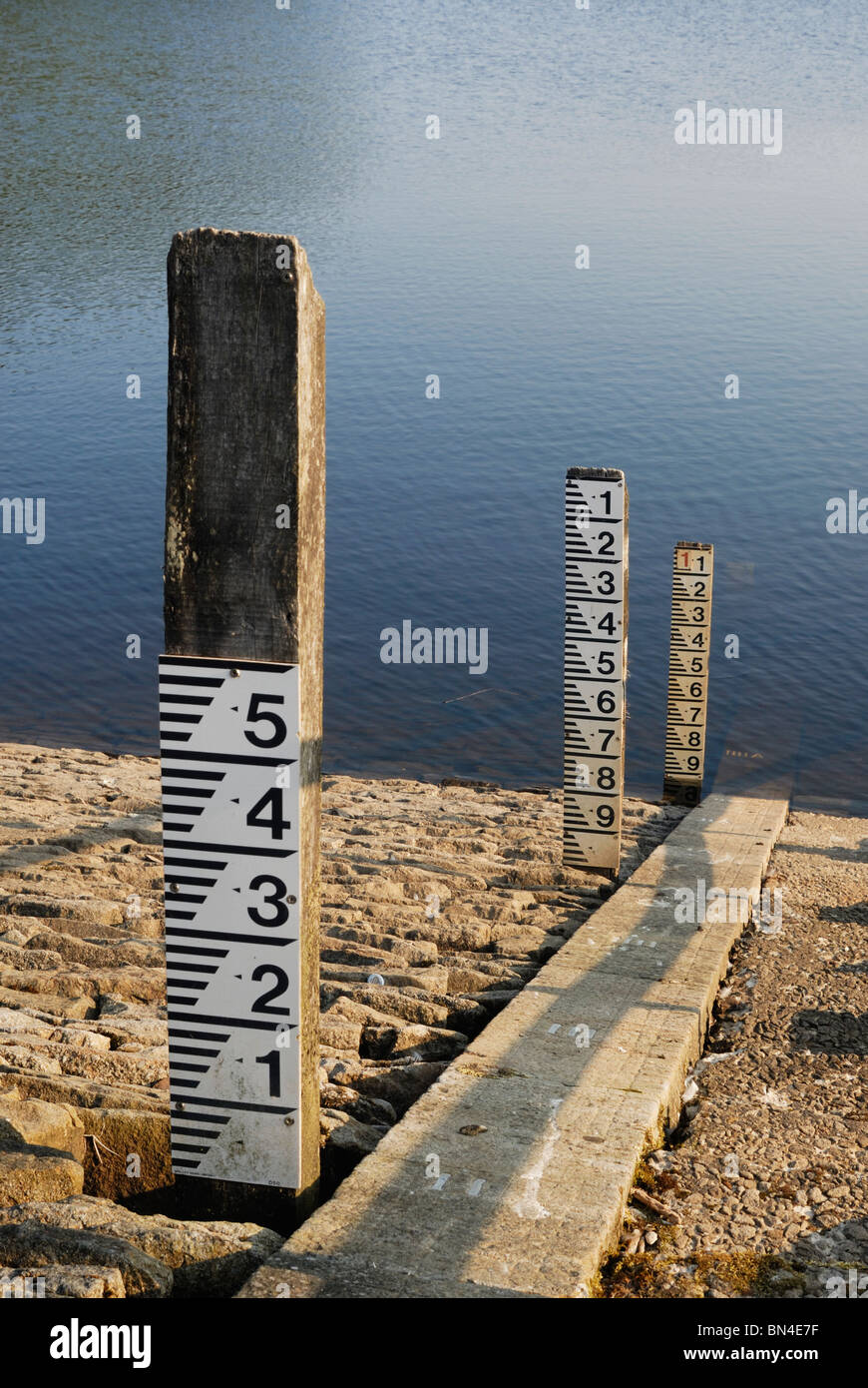 Water level markers on Anglezarke Reservoir, Lancashire, indicating a