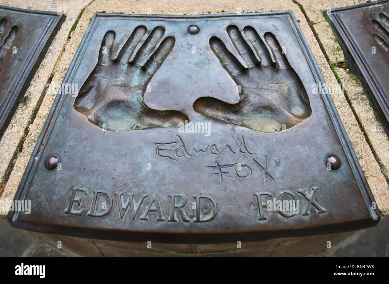 Hand prints and signature of the British actor Edward Fox, New Theatre Royal, Bath Stock Photo