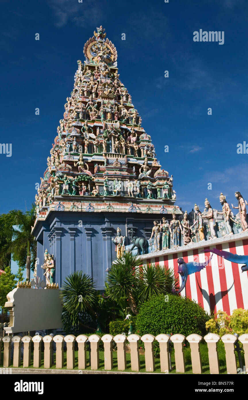 Singapore iconic temple hi-res stock photography and images - Alamy