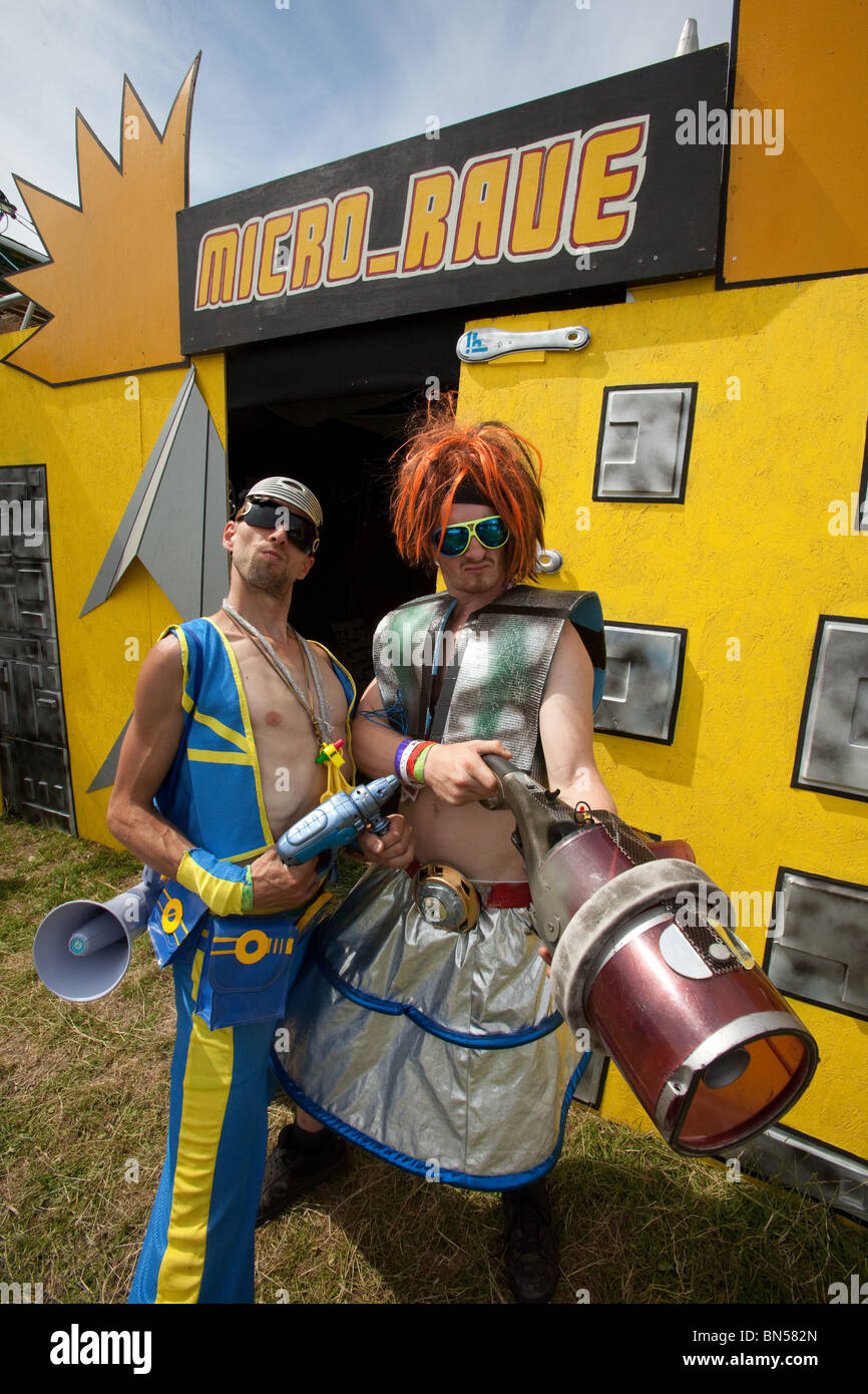 Rave festival hi-res stock photography and images - Alamy