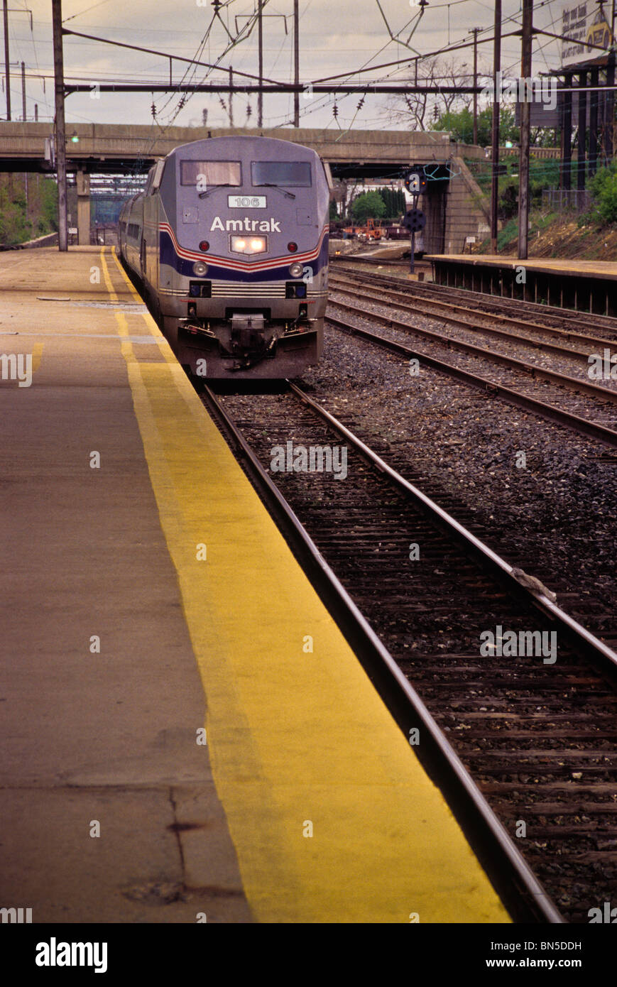 Amtrak engine enters Lancaster PA RR station terminal Stock Photo Alamy