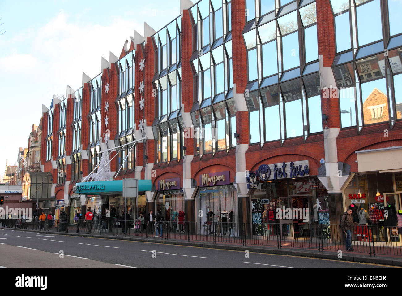 Ealing Broadway Street View Ealing Broadway High Resolution Stock Photography And Images - Alamy