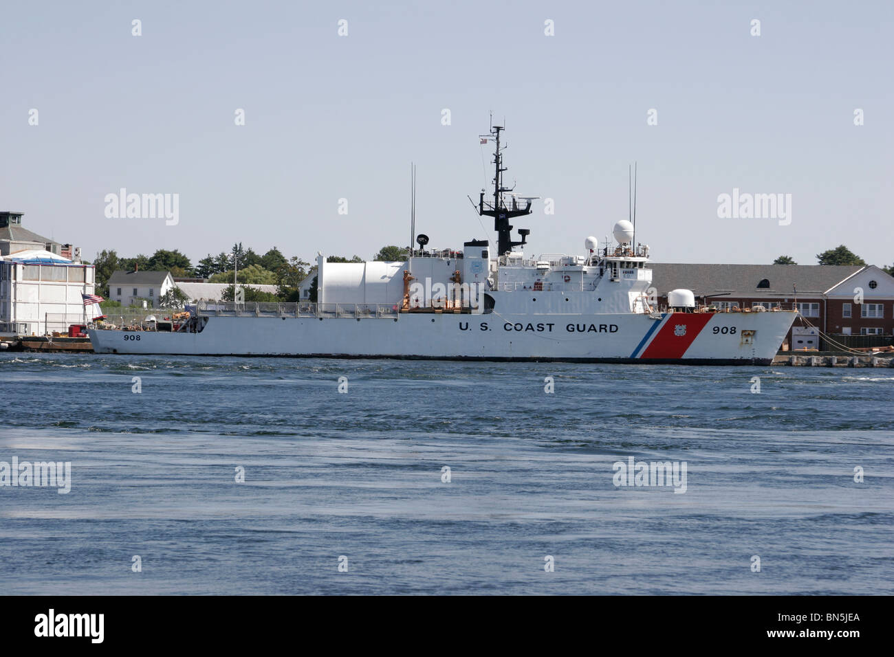 Medium endurance cutter hi-res stock photography and images - Alamy