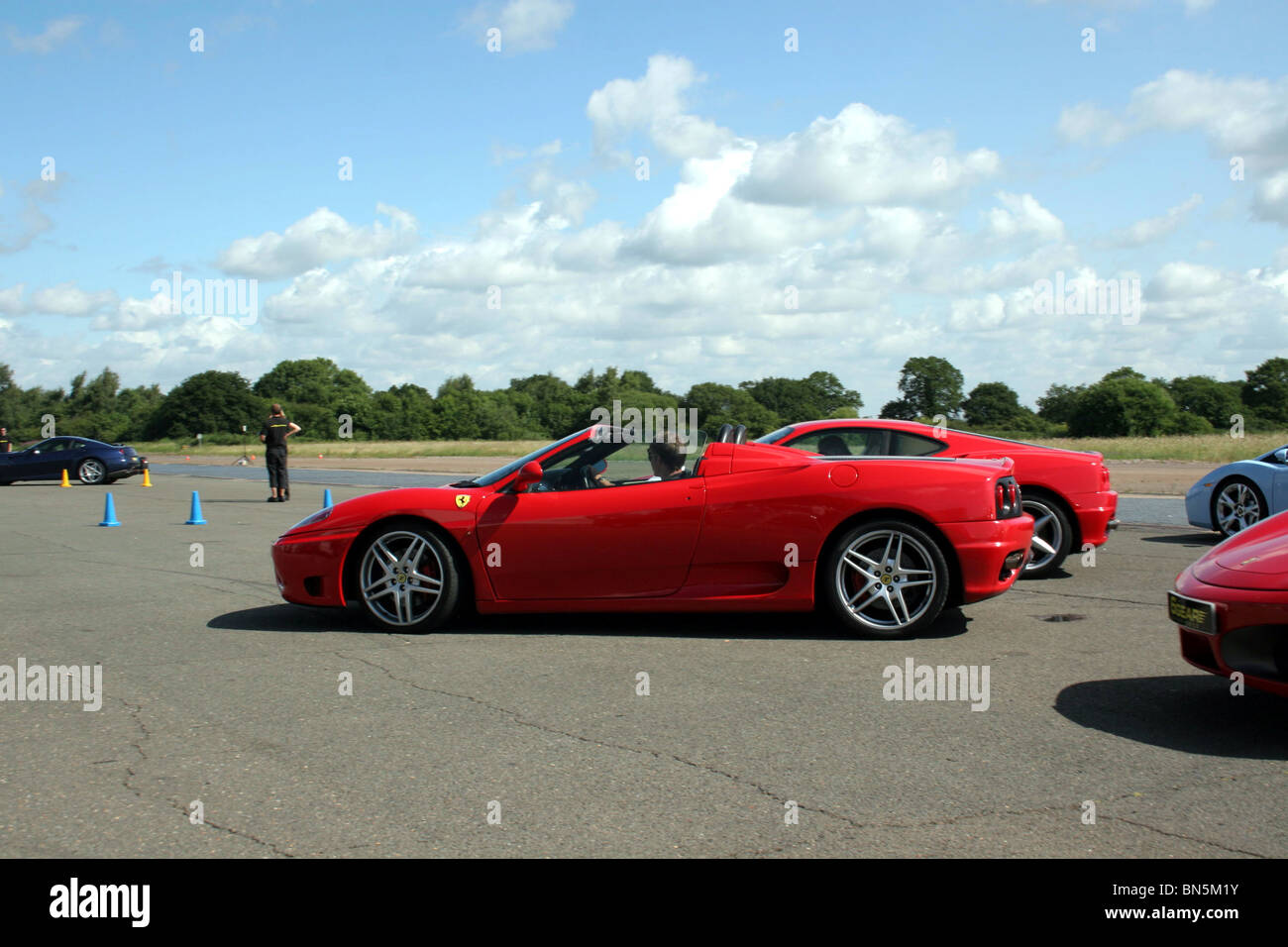 Ferrari modena track hires stock photography and images Alamy