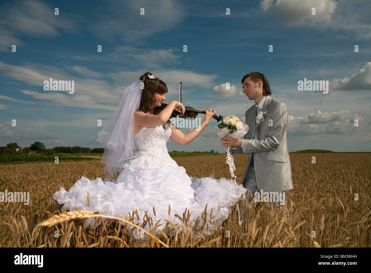 Romantic declaration of love under sounds of a violin Stock Photo