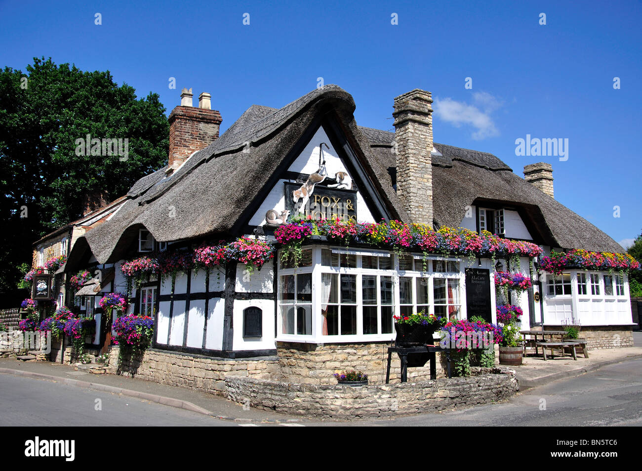 The Fox & Hounds Inn, Church Street, Bredon, Worcestershire, England