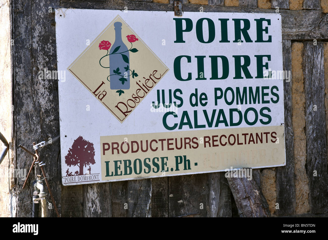 Sign for Cider and Perry for sale from the farm, SaintCyrduBailleul