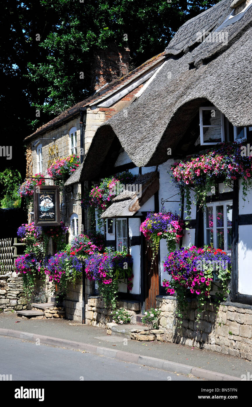 The Fox & Hounds Inn, Church Street, Bredon, Worcestershire, England