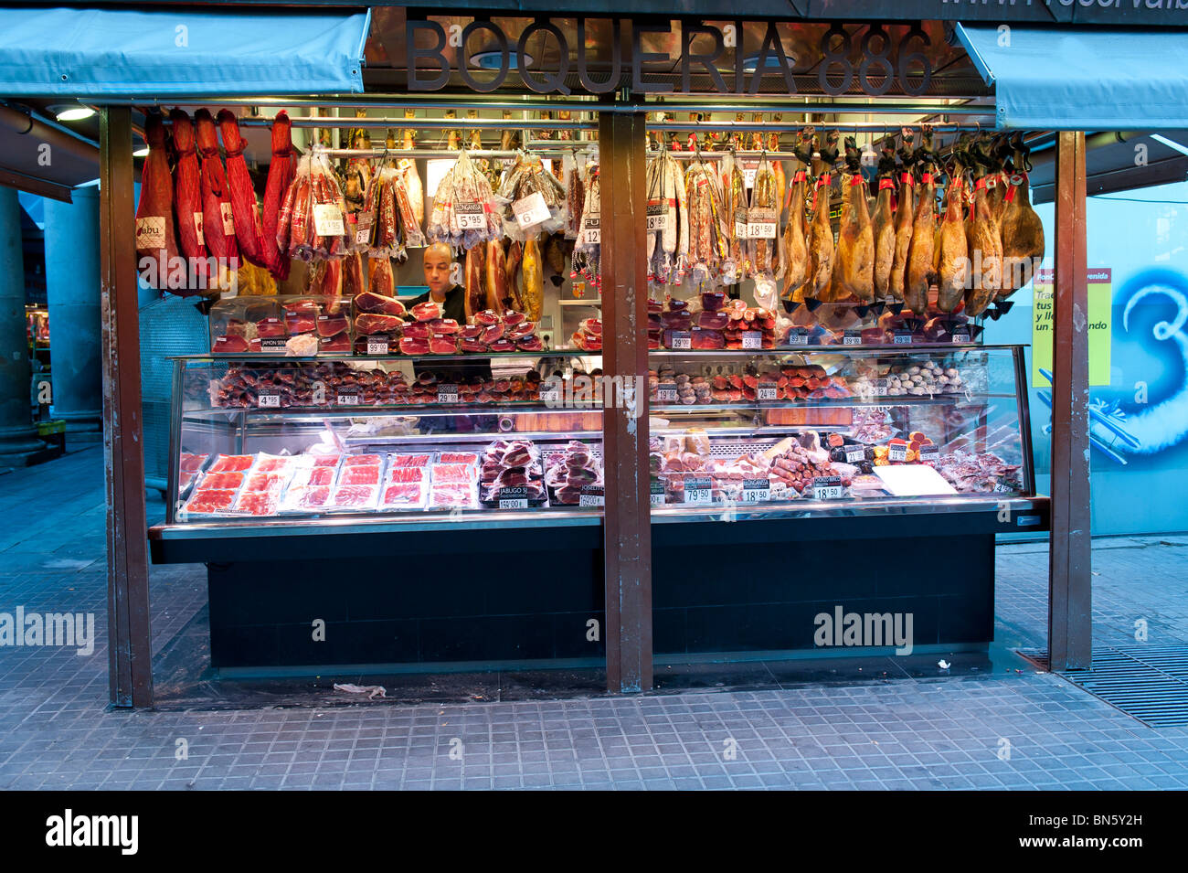Buying cured meat hires stock photography and images Alamy