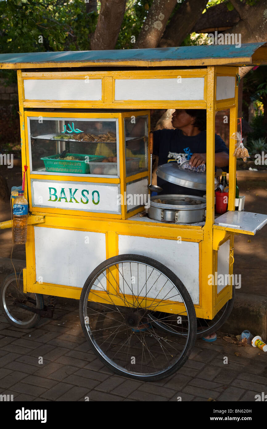 Bakso hi-res stock photography and images - Alamy