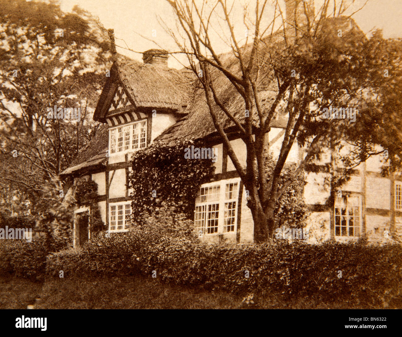 UK, England, Cheshire, Nether Alderley, Artist’s Lane, Yew Tree Cottage