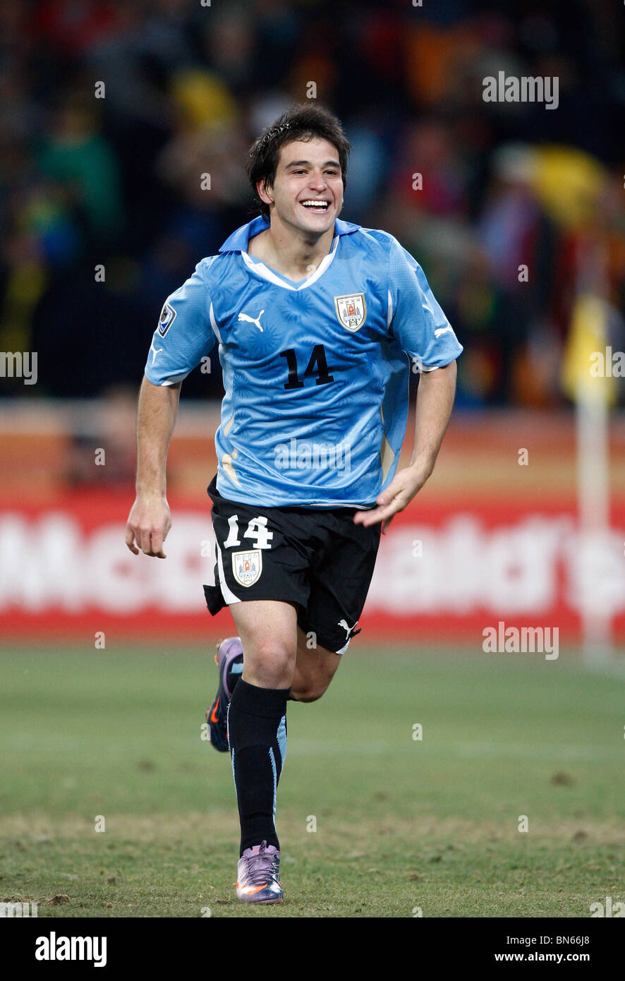 NICOLAS LODEIRO URUGUAY V GHANA SOCCER CITY JOHANNESBURG SOUTH AFRICA 02 July 2010 Stock Photo