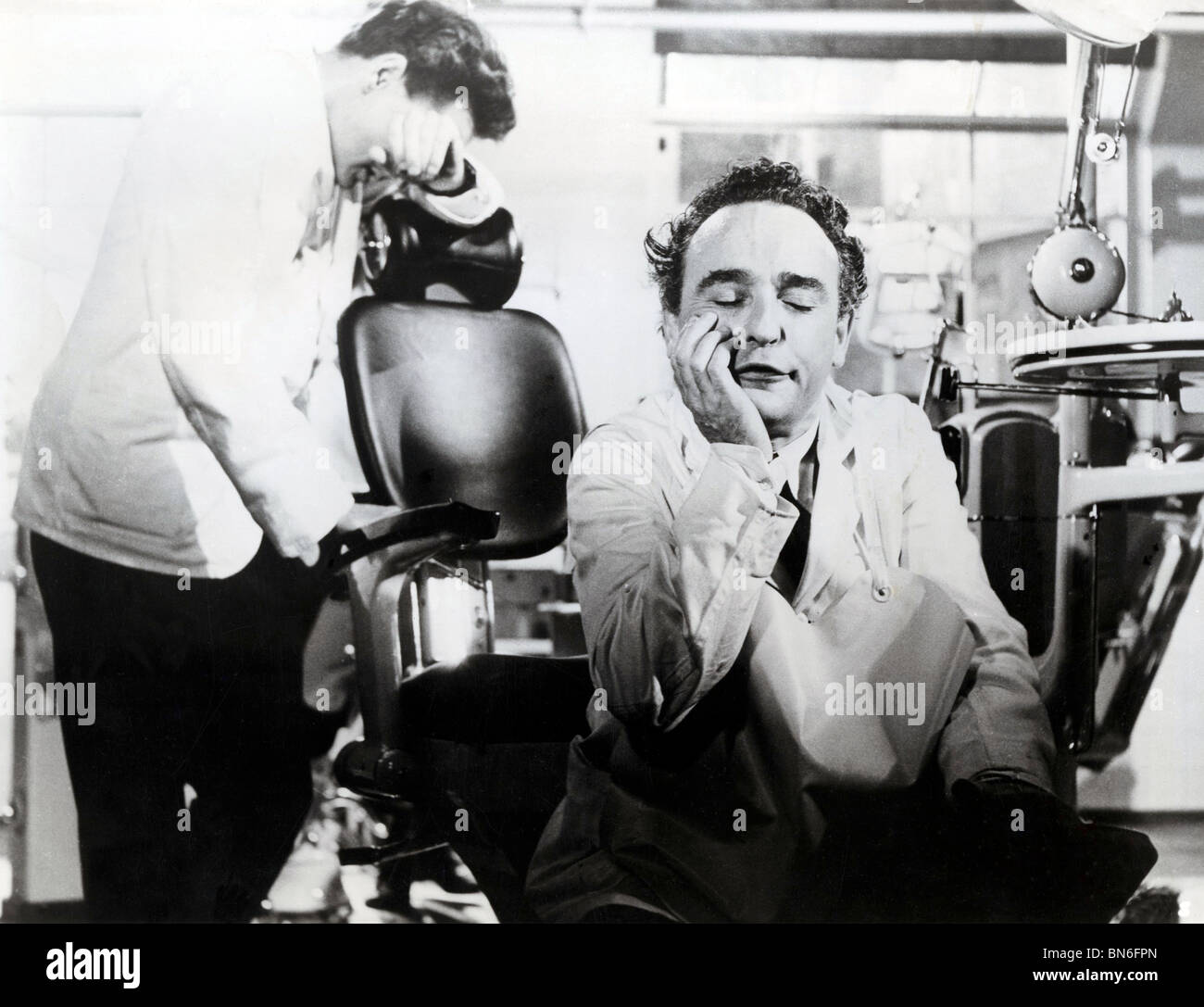 DENTIST IN THE CHAIR (1960) CONNOR DITC 005 DON CHAFFEY (DIR
