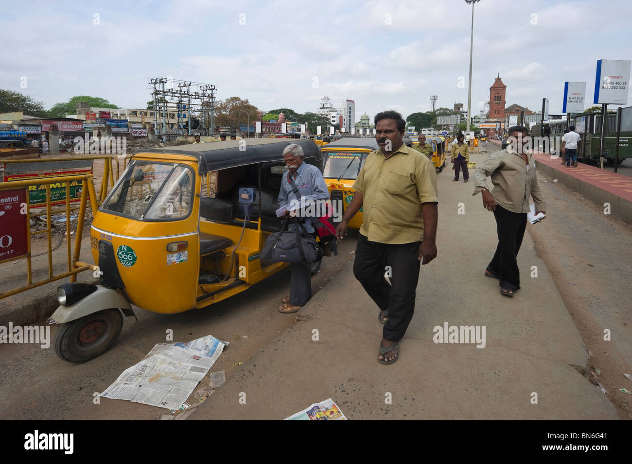 India Tamil Nadu Chennai ex Madras rickshaw-taxis in the railway station square Stock Photo