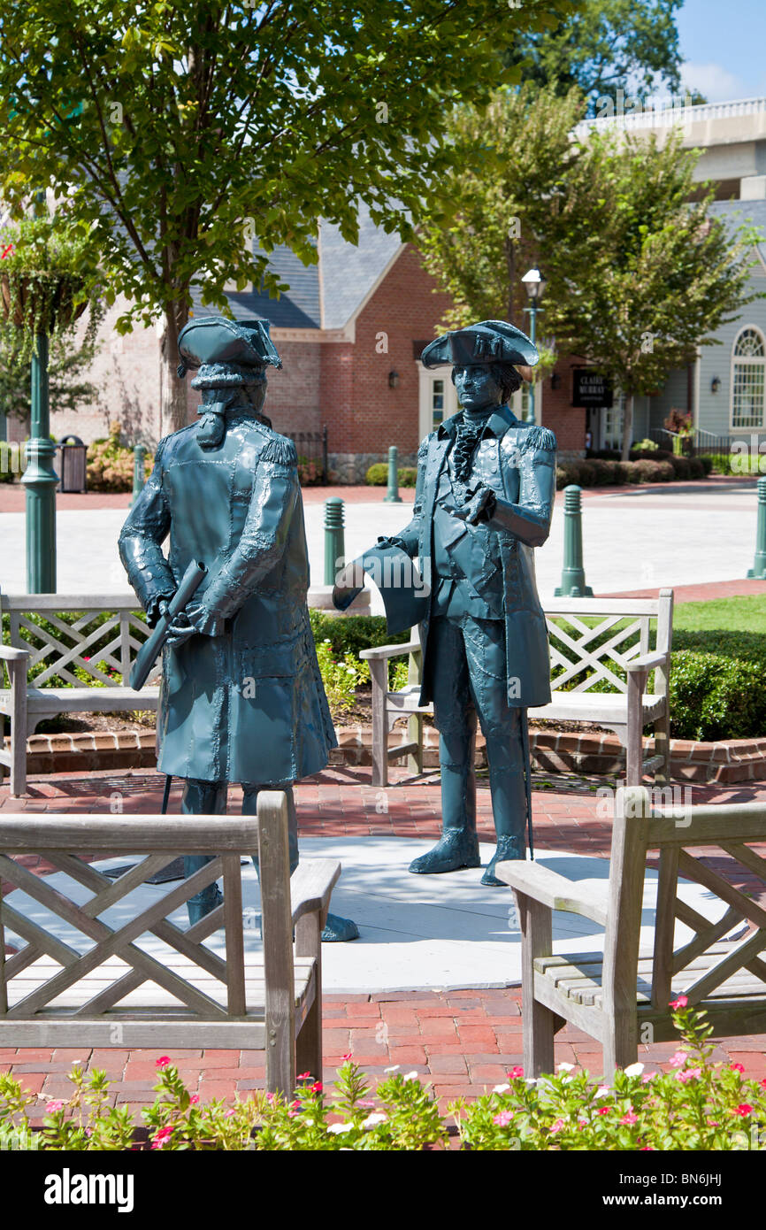 Yorktown, Virginia Sep 2009 Statues of Washington and