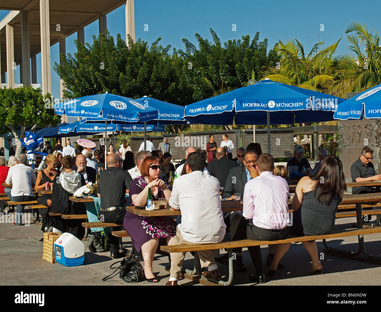 Beer Garden on the Los Angeles Music Center Plaza Stock Photo Alamy