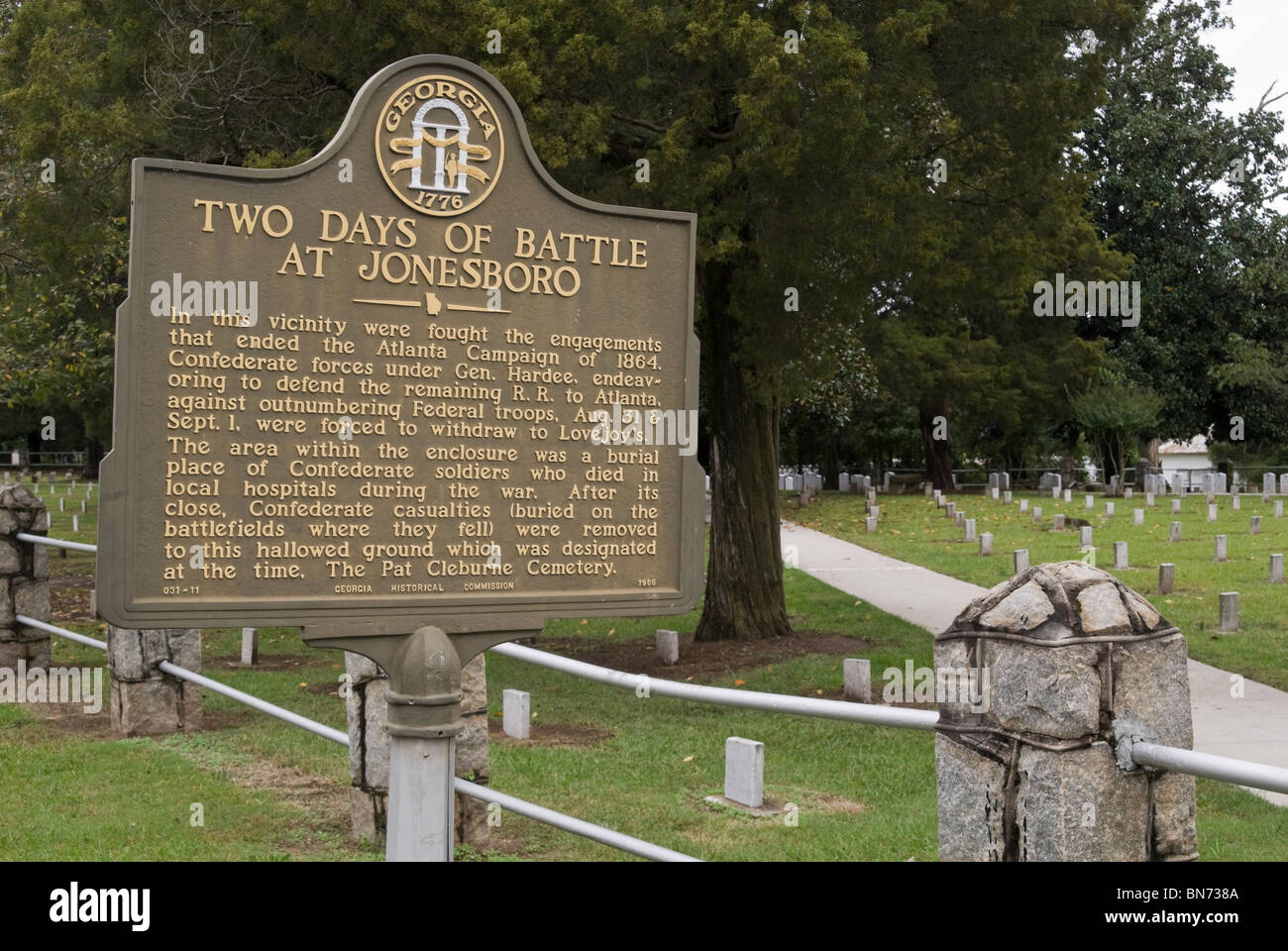 Historical marker at the Confederate Memorial Cemetery in Jonesboro, Georgia, USA Stock Photo
