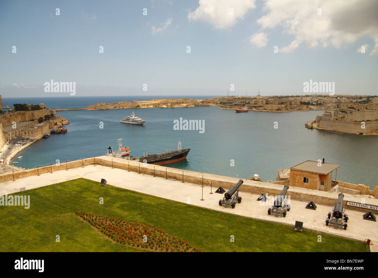 Saluting Battery, Grand Harbour, Valletta, Malta Stock Photo Alamy