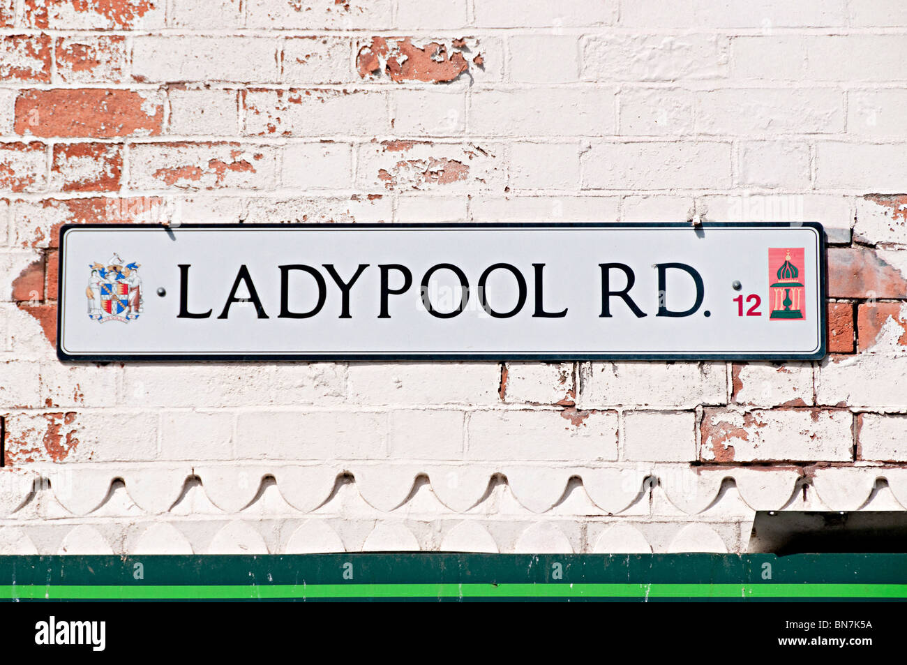 ladypool road sign birmingham the curry mile Stock Photo Alamy