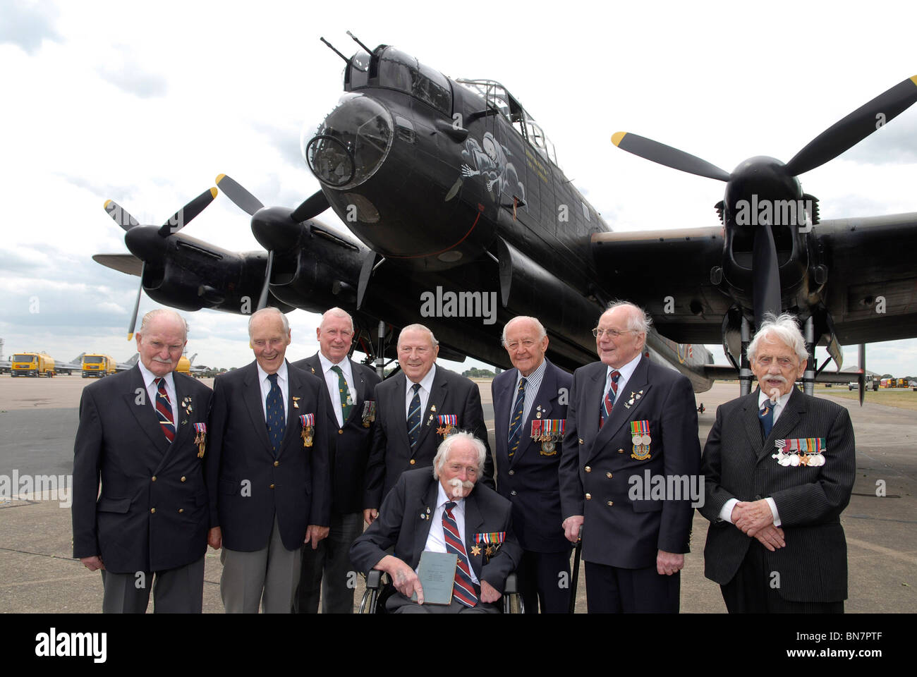 lancaster bomber crew numbers