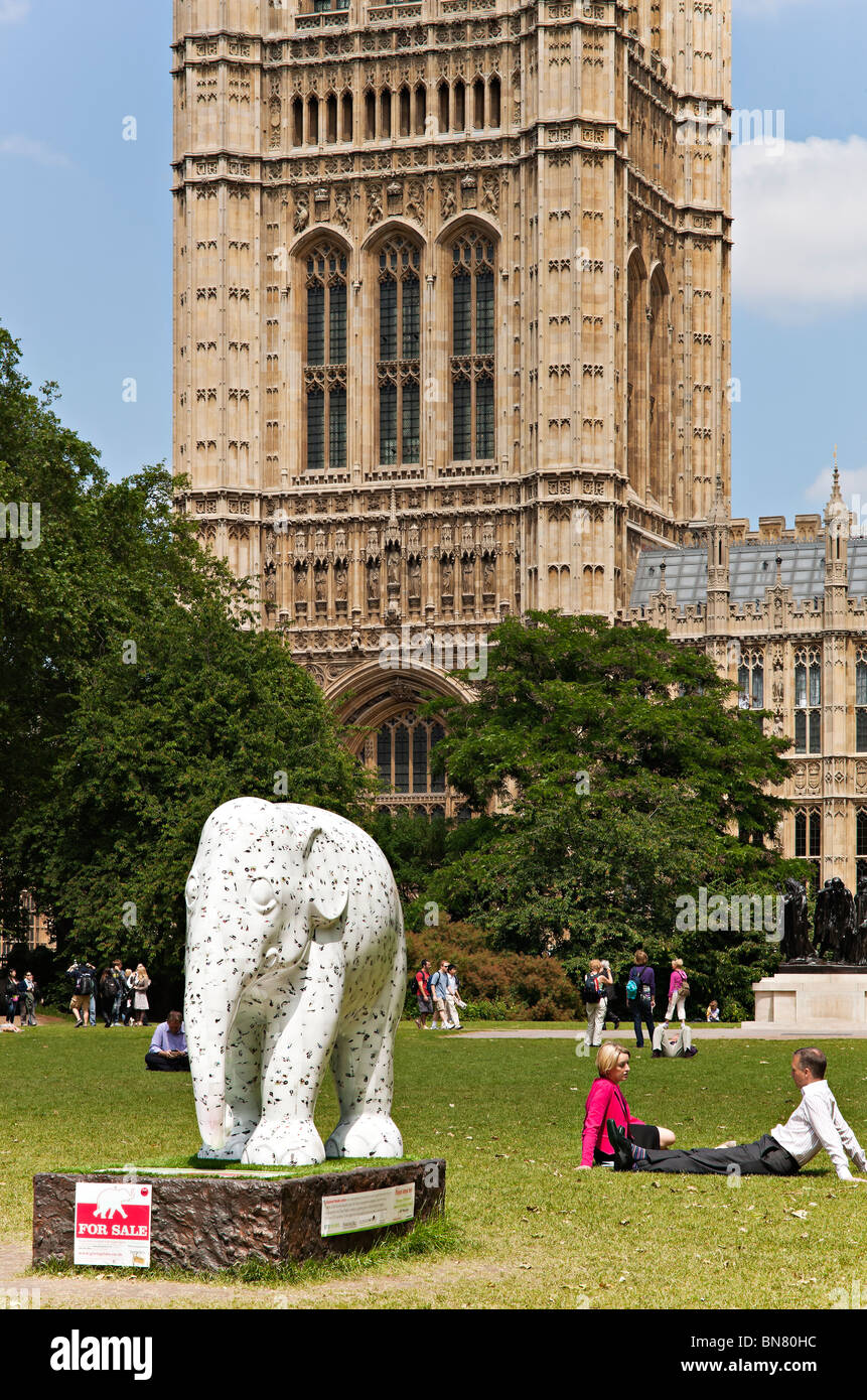 Houses of Parliament - view from Victoria Tower Gardens with Elephants Stock Photo