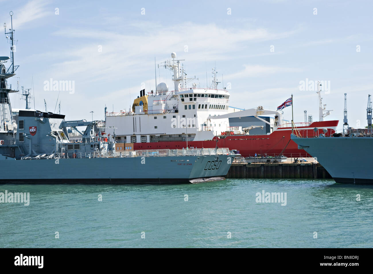 the-ice-patrol-ship-hms-endurance-a171-in-portsmouth-naval-dockyard