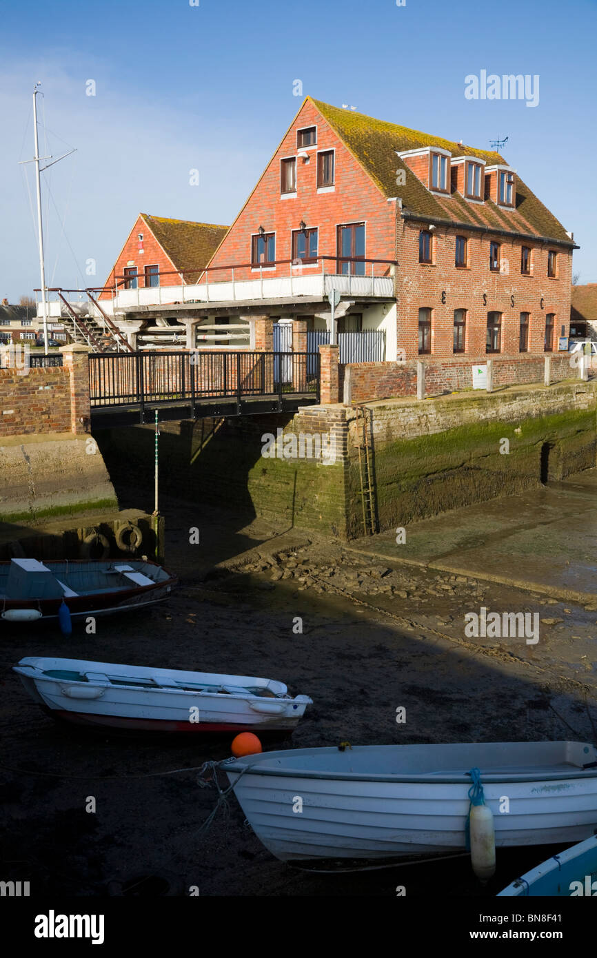 The quay emsworth hires stock photography and images Alamy