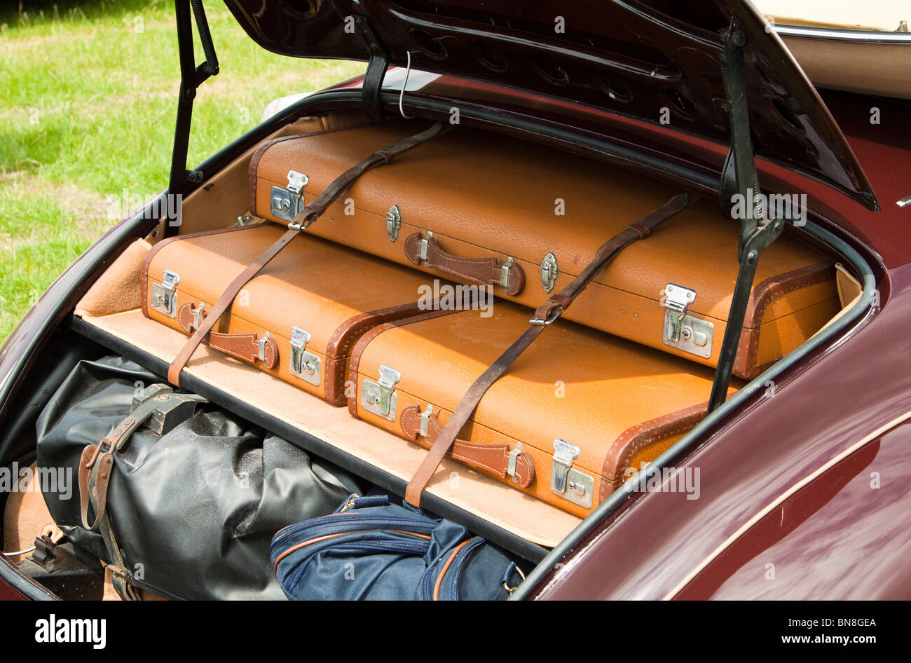 custom car luggage
