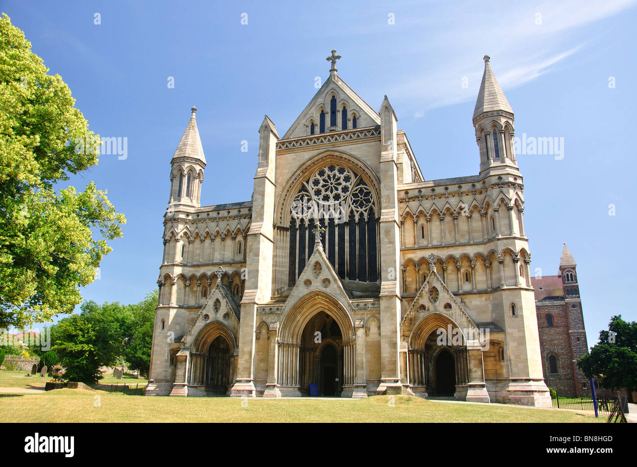West Front, St Albans Cathedral, St.Albans, Hertfordshire, England, United Kingdom Stock Photo