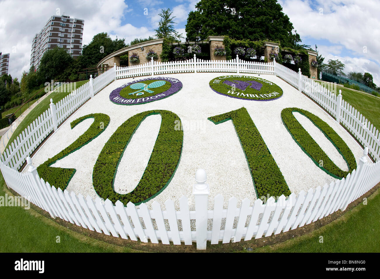 The Wimbledon Fox Spors Decoration main image 1