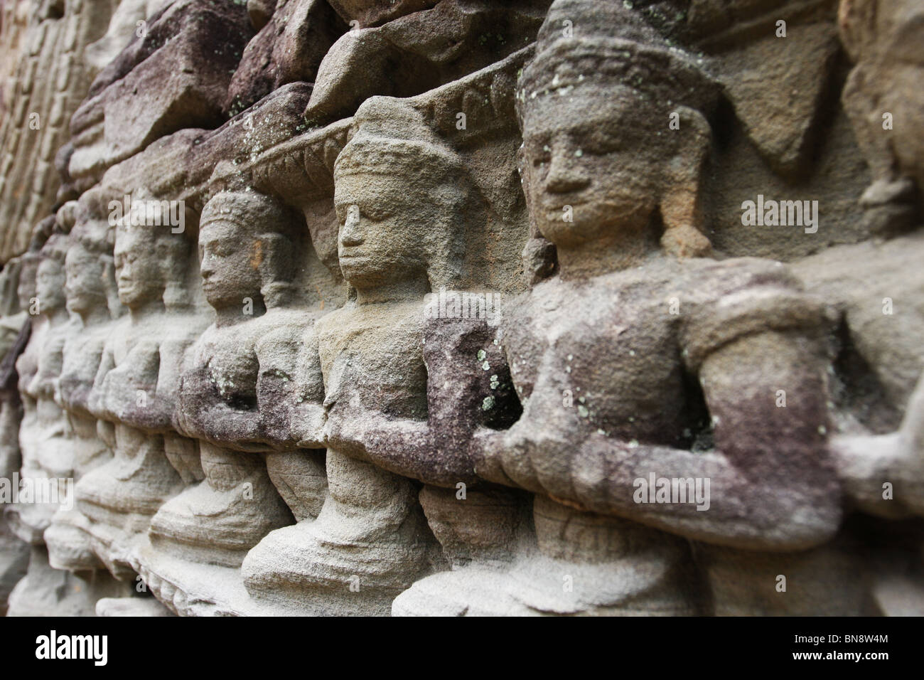 Khmer figures hi-res stock photography and images - Alamy