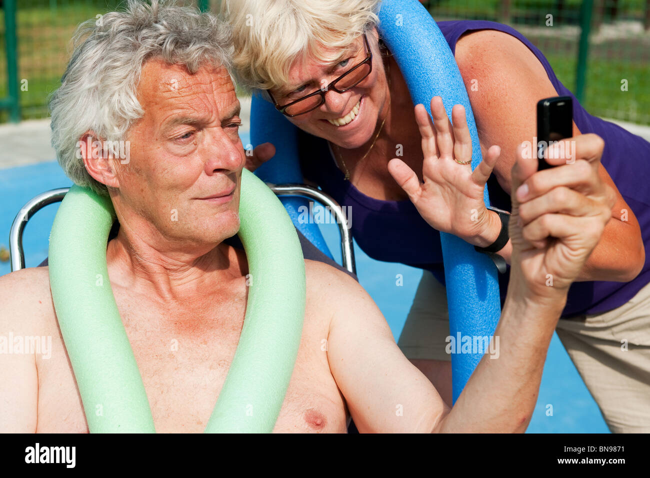Elderly old woman smiling memories hi-res stock photography and images ...