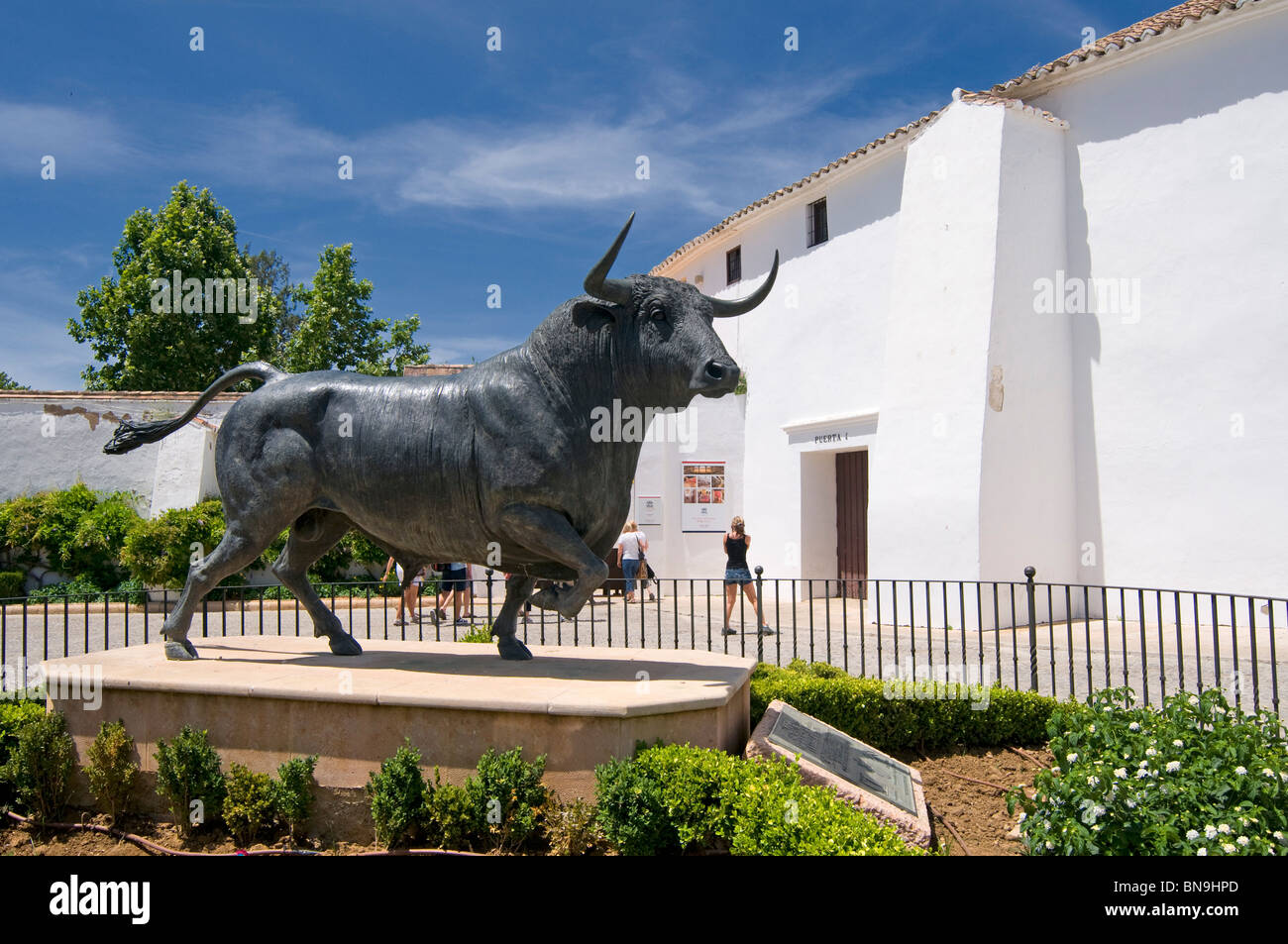 Bronze Bull statue outside The Bullring - Real Maestranza in Ronda, Western province of Malaga, Andalusía, Spain Stock Photo