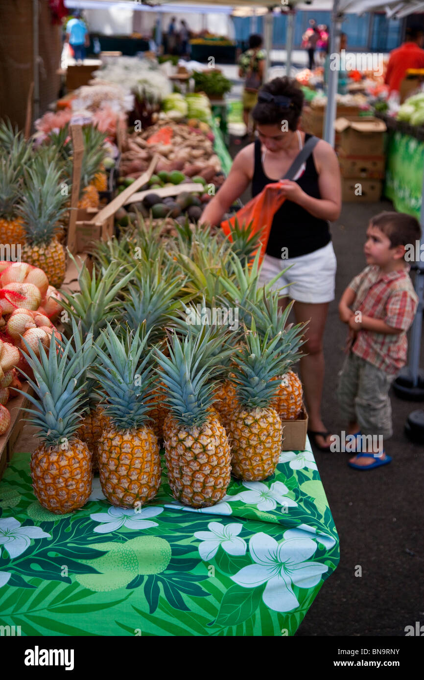 Kahului Shopping Center Farmer's Market in Lahaina, Maui, Hawaii Stock