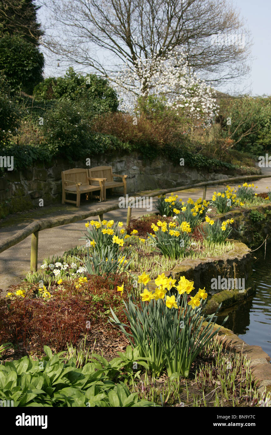 Hidden gardens of england hires stock photography and images Alamy