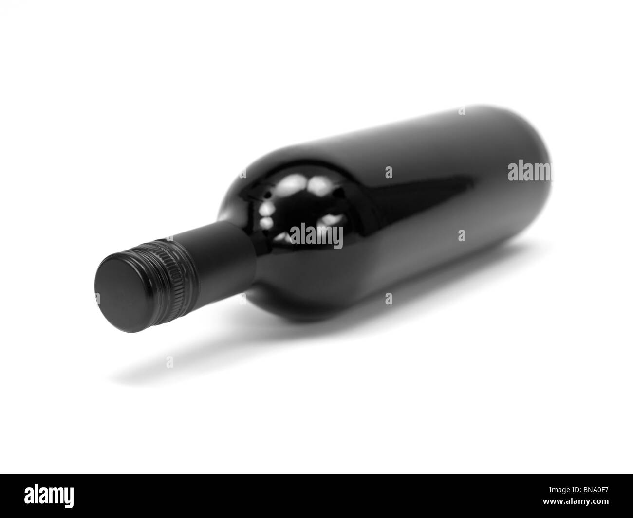 Bottle of red wine with label Black and White Stock Photos & Images Alamy