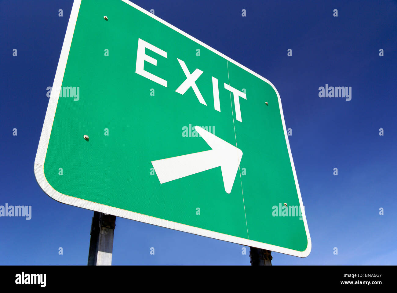 Green interstate [road sign] hi-res stock photography and images - Alamy