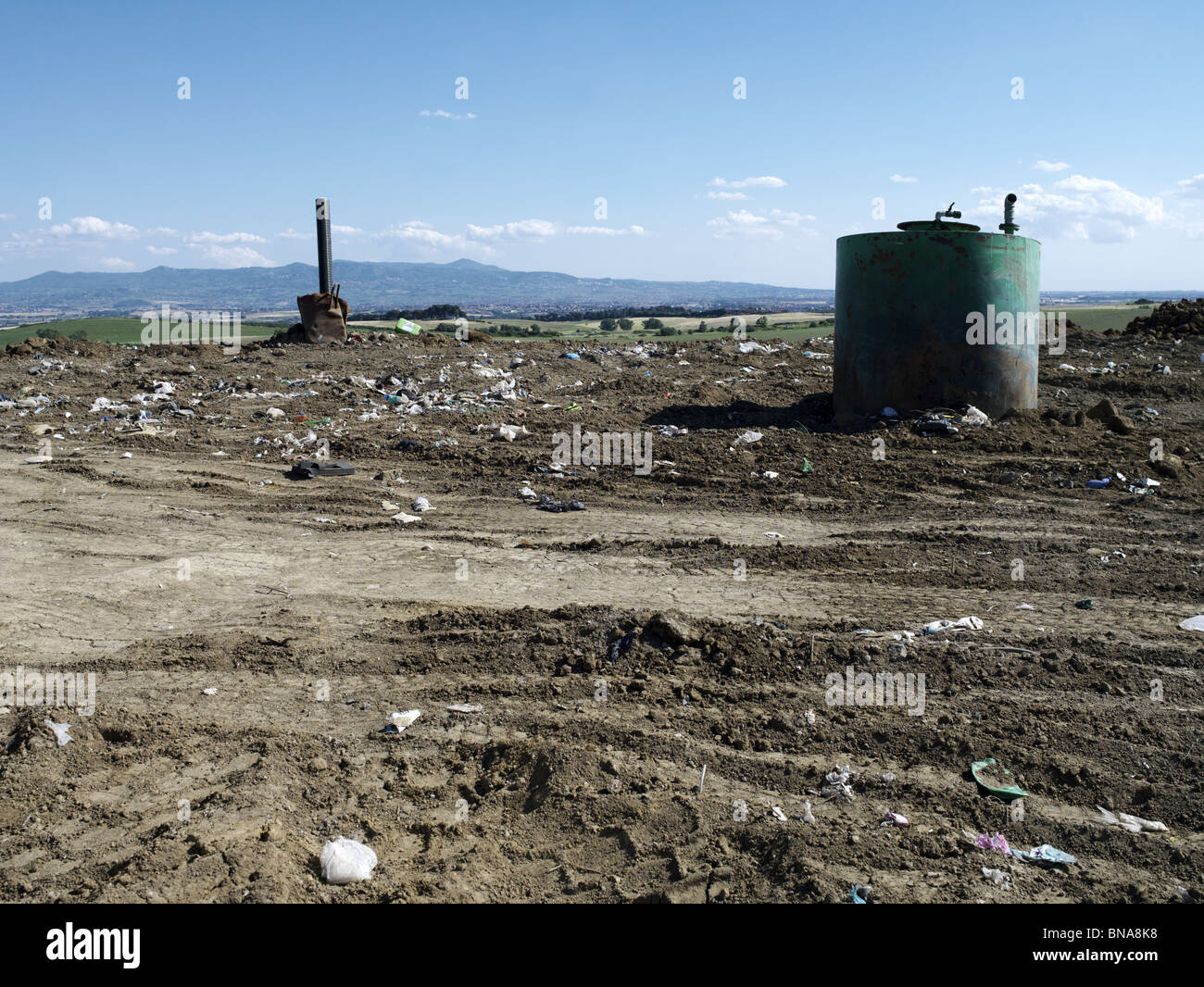 rubbish dump 0484 Stock Photo Alamy