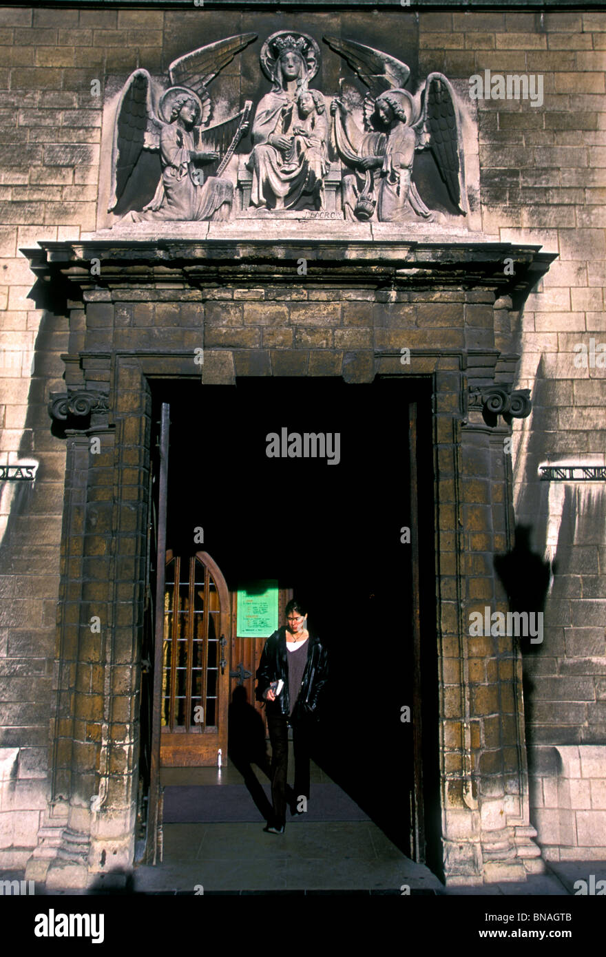Patron saint of brussels hi-res stock photography and images - Alamy