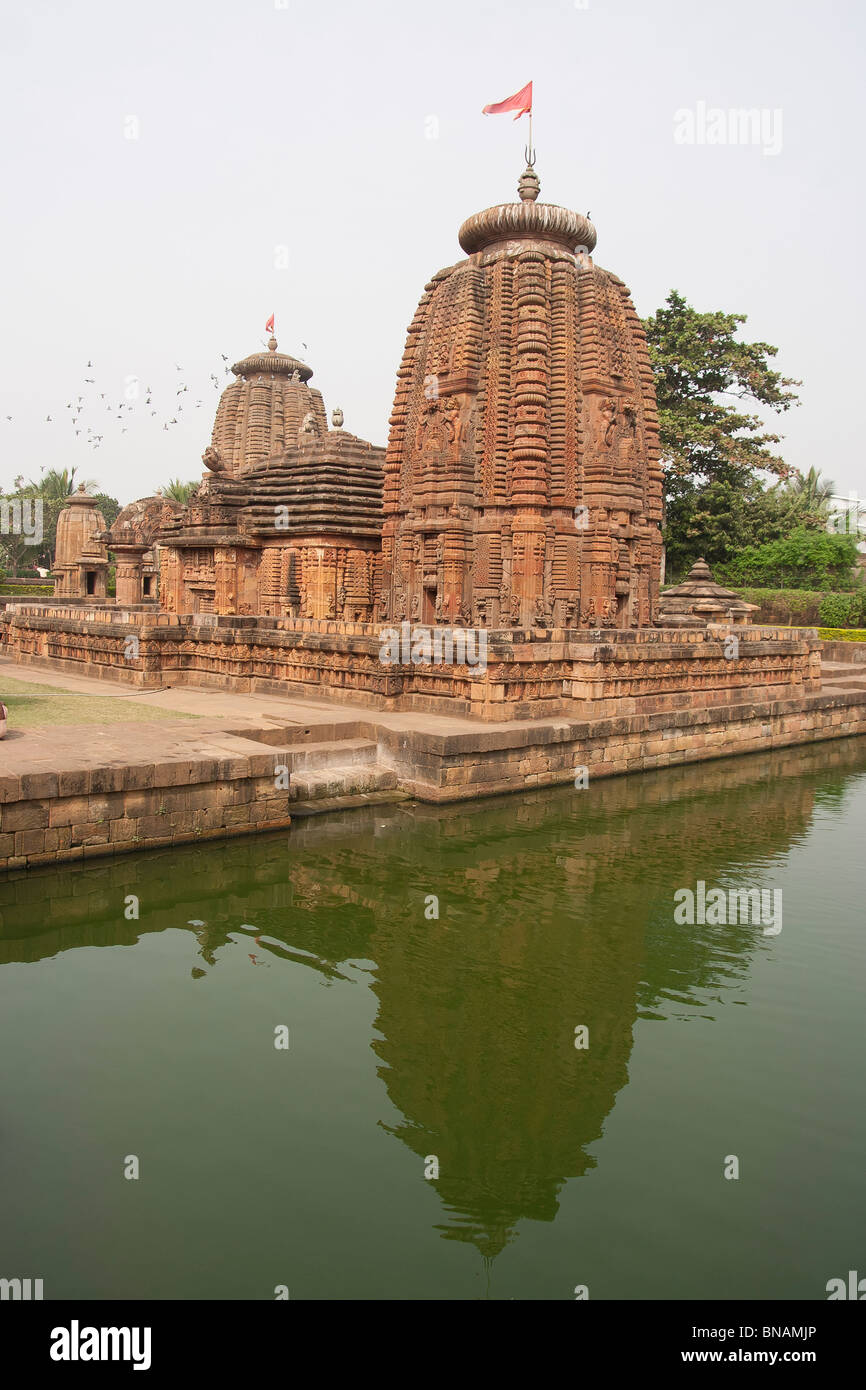 Mukteshwar temple hi-res stock photography and images - Alamy