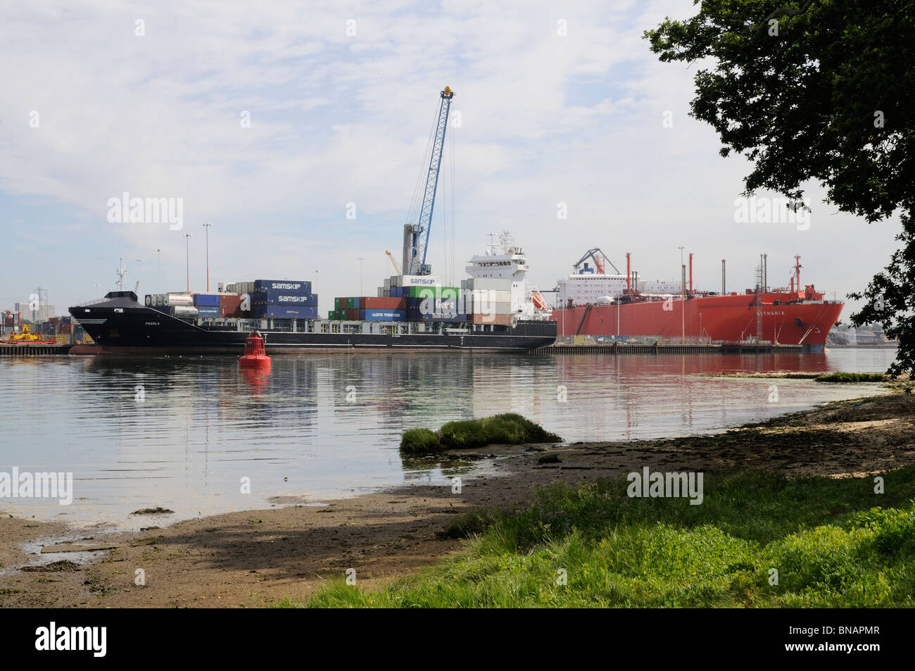 DP World ABP Southampton England UK  A large container port in southern England Stock Photo