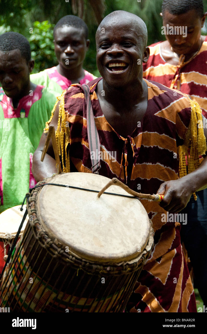 Africa, Ghana, Accra. La Palm Beach Hotel. Traditional West African folkloric show. African drummers. Stock Photo