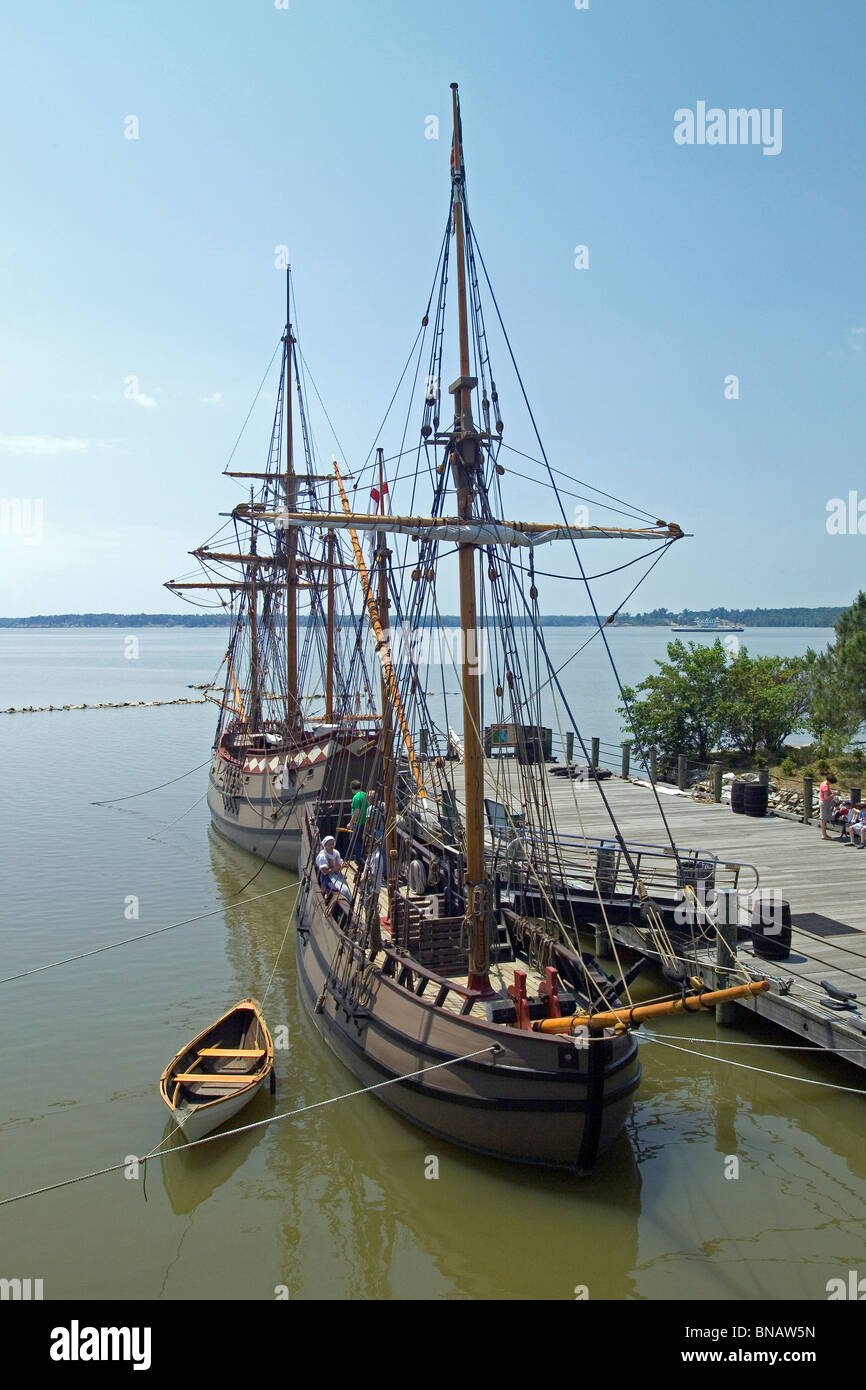 Replicas Of Sailing Ships That Arrived In 1607 At The First Permanent English Colony In America Can Be Visited At Jamestown Settlement Virginia Usa Stock Photo Alamy