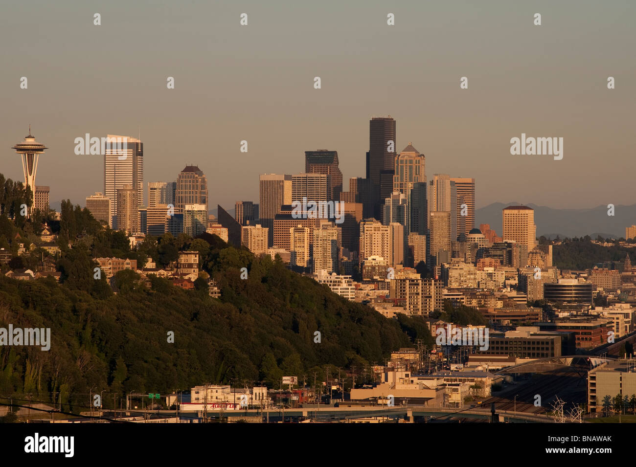 Retro image of Seattle skyline downtown Stock Photo - Alamy