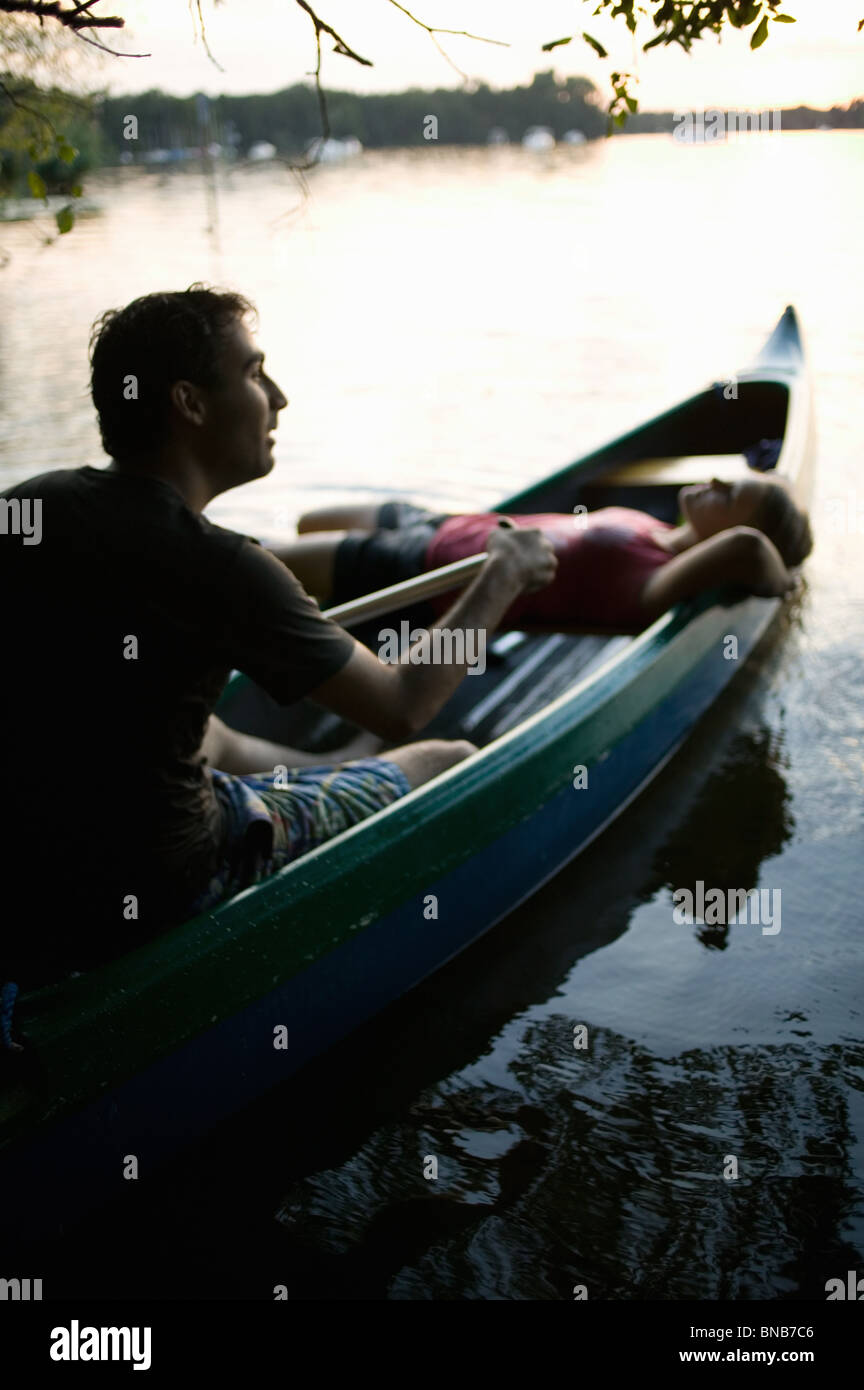 Canoe head hires stock photography and images Alamy