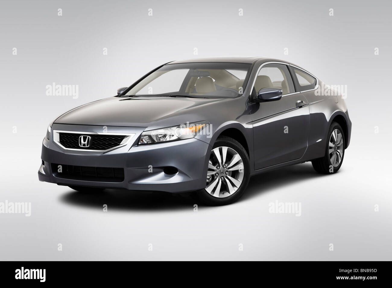 Honda accord front hires stock photography and images Alamy