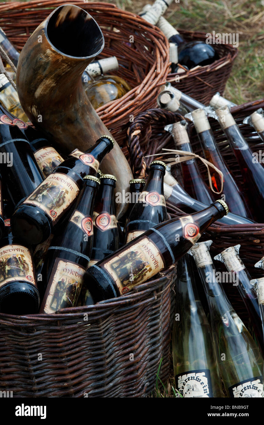 Basket of Mjedpiir beer bottles at the Tewkesbury medieval festival 2010. Tewkesbury, Gloucestershire, England Stock Photo