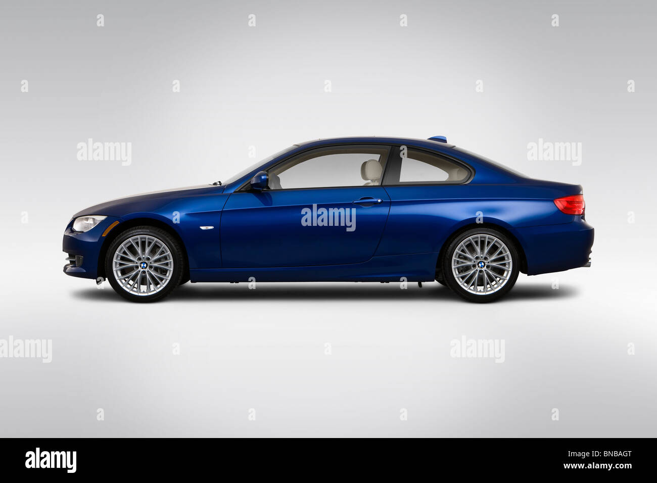 Bmw 335i coupe hi-res stock photography and images - Alamy