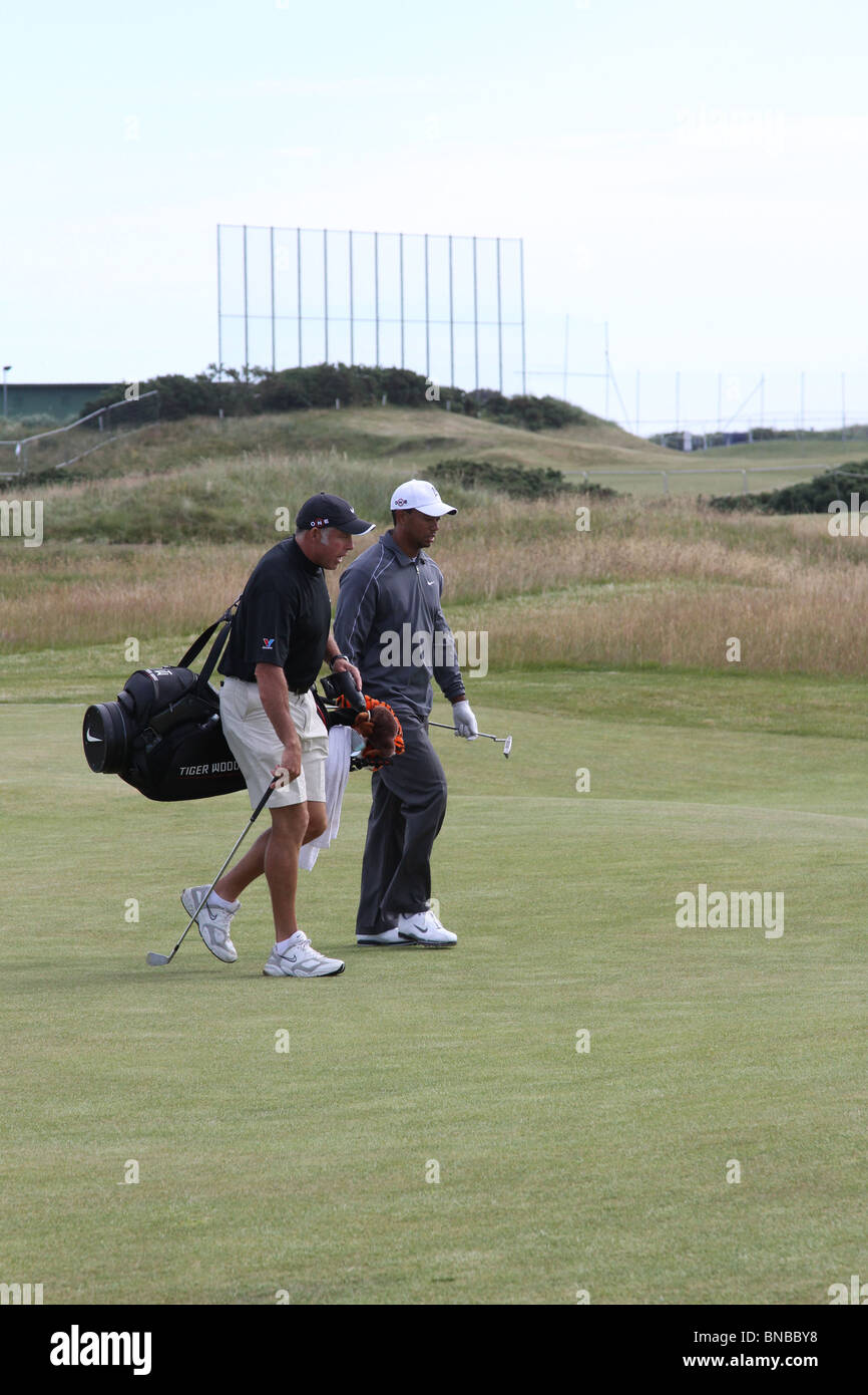 St Andrews British Open Golf, golf caddy, caddie, golfers, Scotland, UK