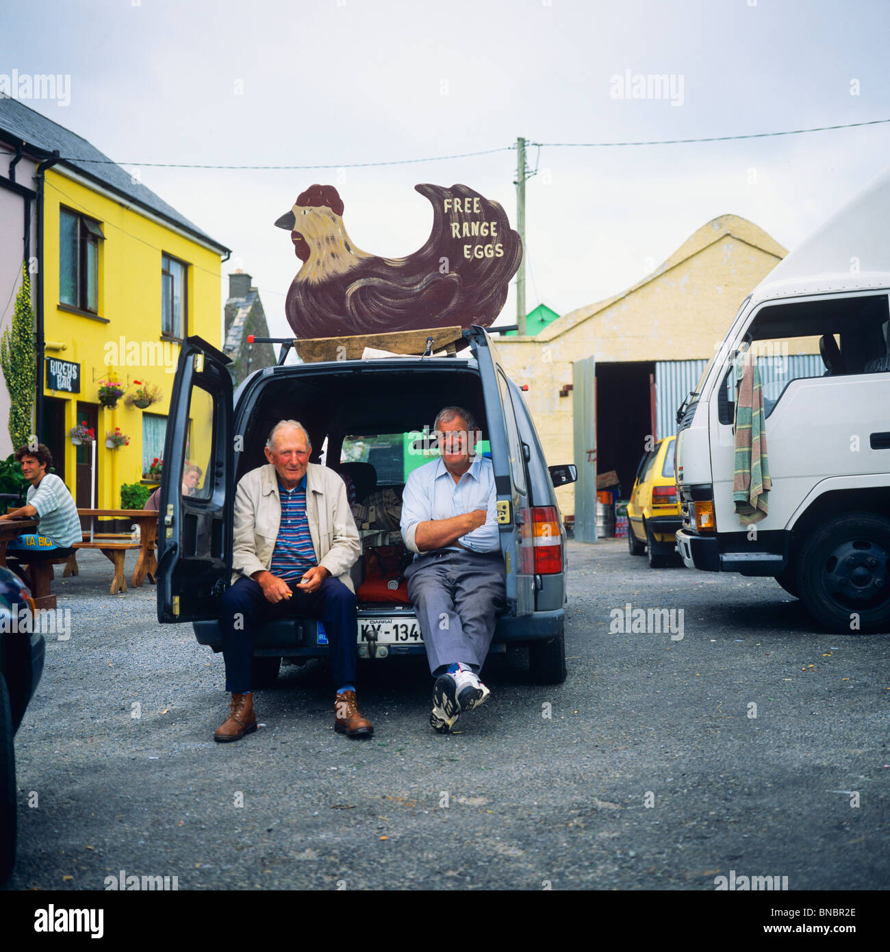 Selling eggs at farmers markets hires stock photography and images Alamy